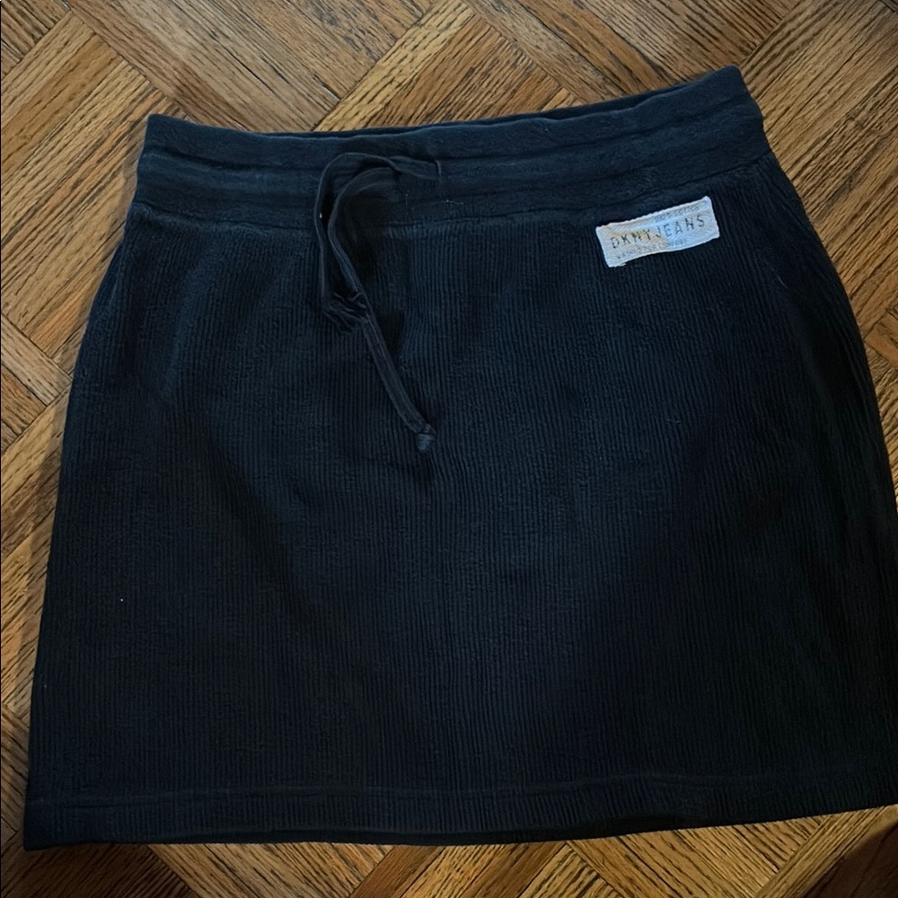 DKNY Black Mini Skirt Casual Athletic